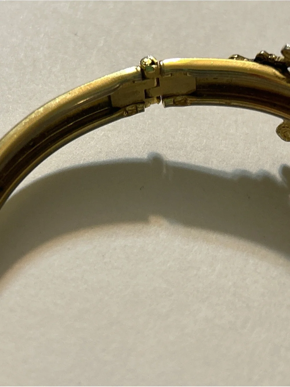 Vintage Gold Filigree Tiara Hinged Cuff Bracelet Etched Floral Clamper Bangle